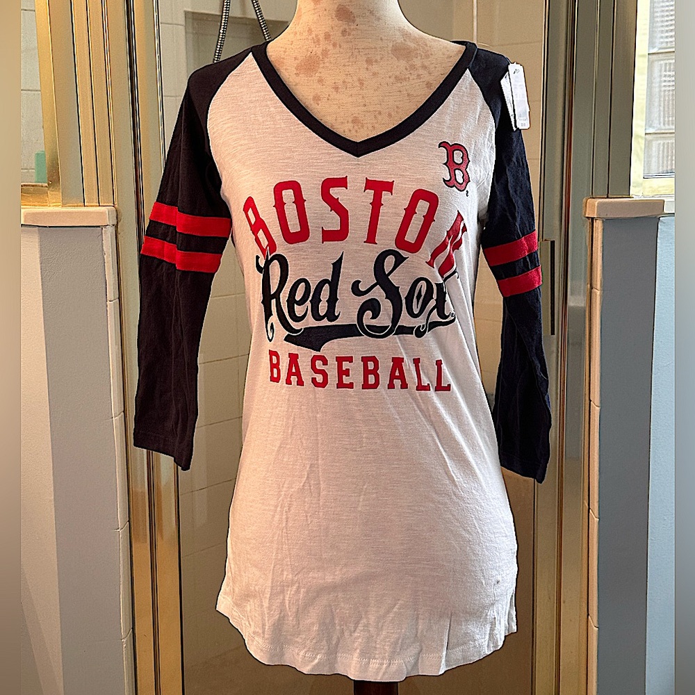 XS - NWT Boston Red Sox 3/4 Sleeve Top